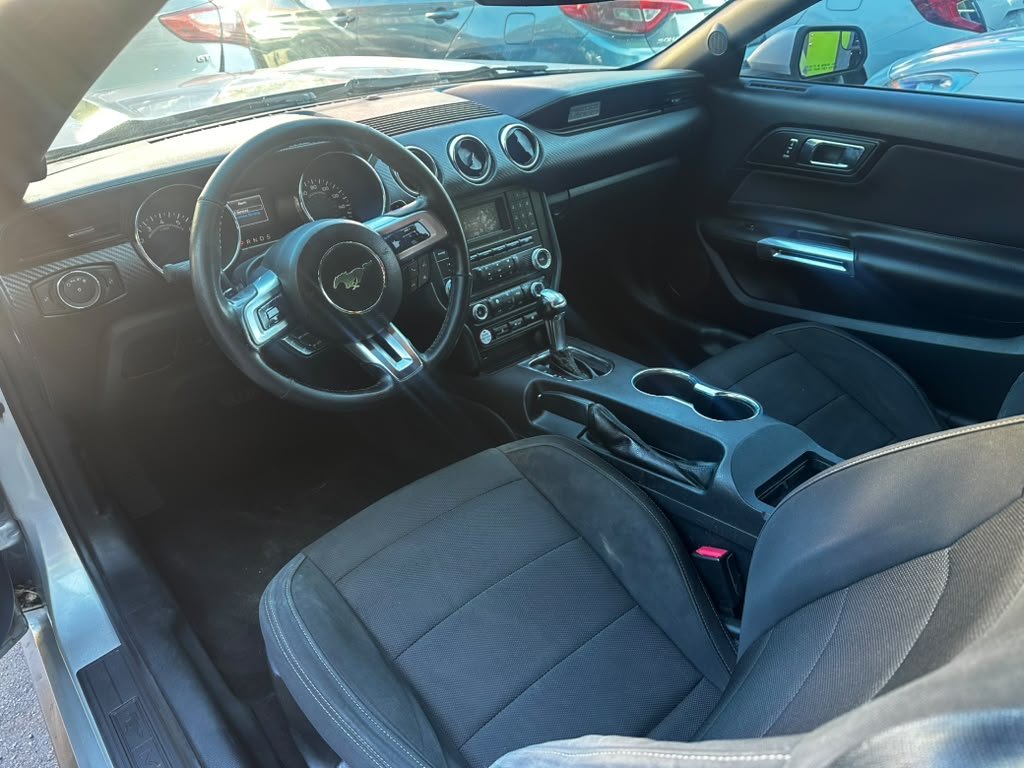 2016 Ford Mustang - $6,900