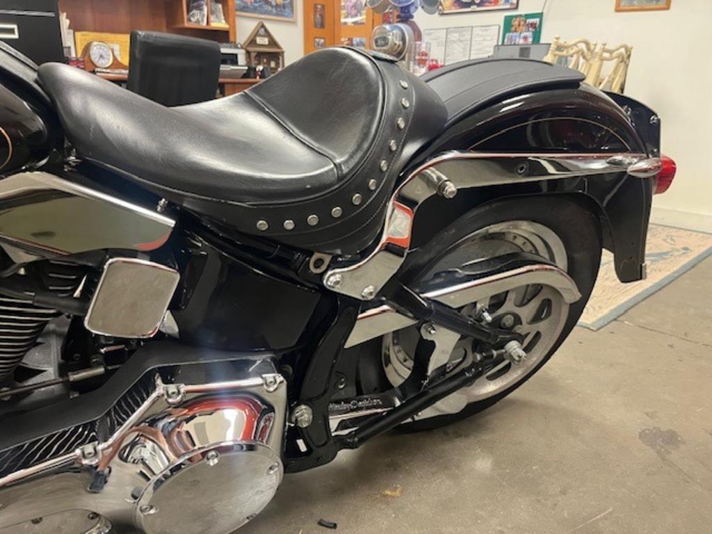 2005 Harley-Davidson FXSTB Night Train - $4,800