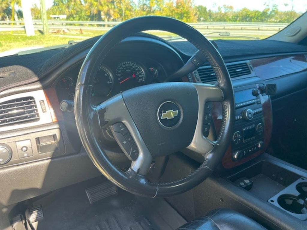 2014 Chevrolet Suburban - $6,900