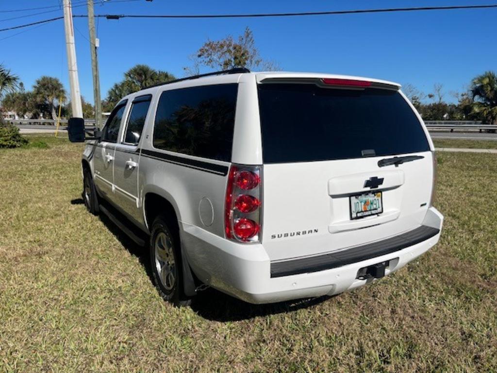 2014 Chevrolet Suburban - $6,900