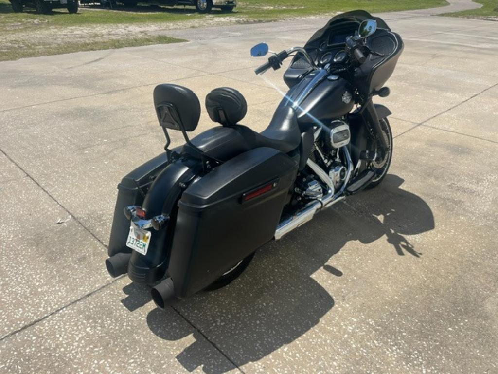 2022 Harley-davidson Road Glide Special - $15,500