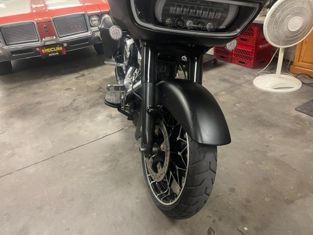 2022 Harley-davidson Road Glide Special - $15,500