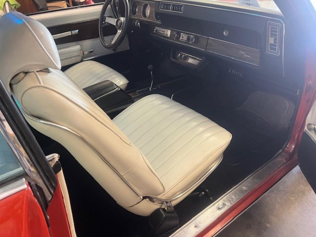 1972 Oldsmobile 88 - $26,500
