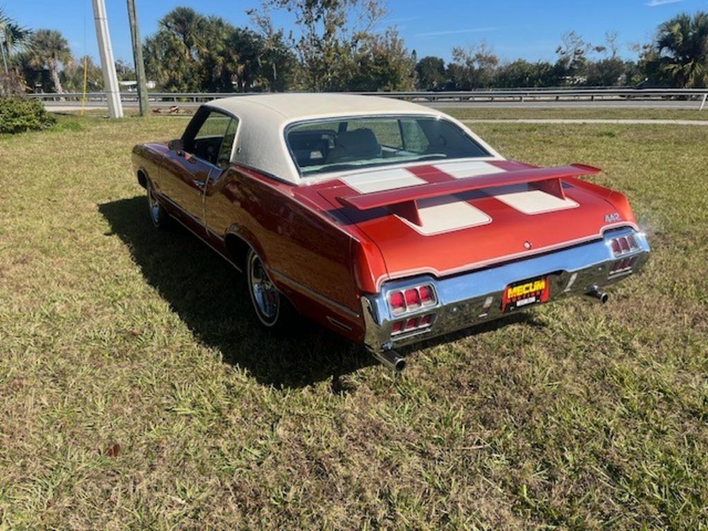 1972 Oldsmobile 88 - $26,500