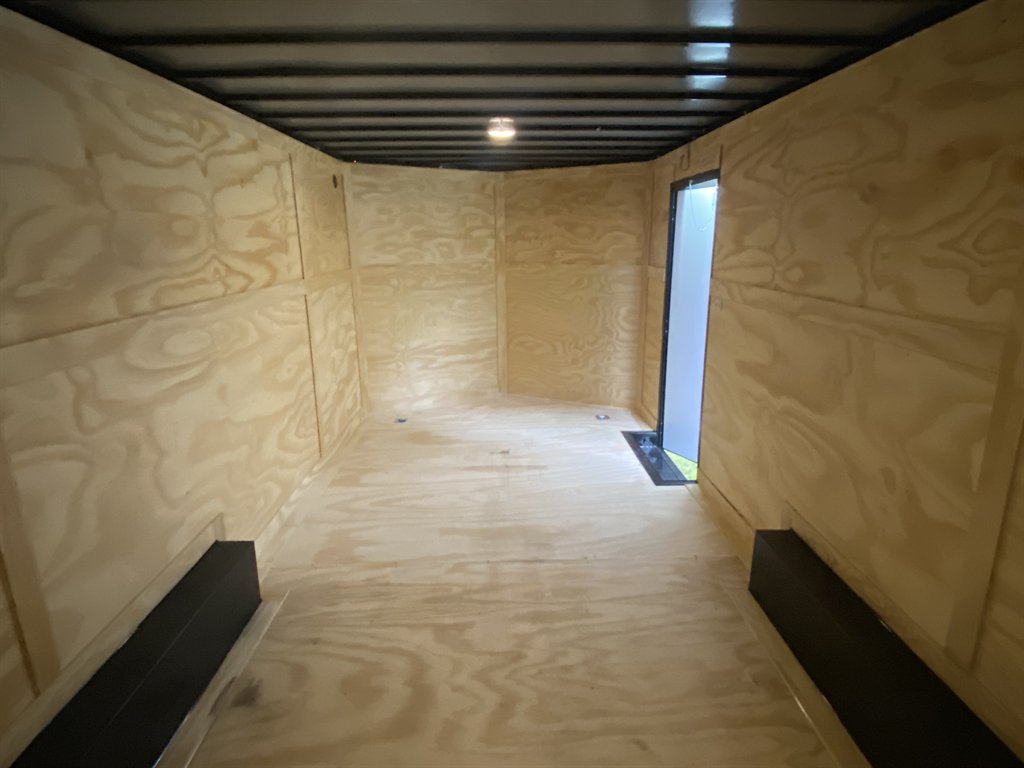 2027 Diamond Cargo Diamond Cargo - $8,799