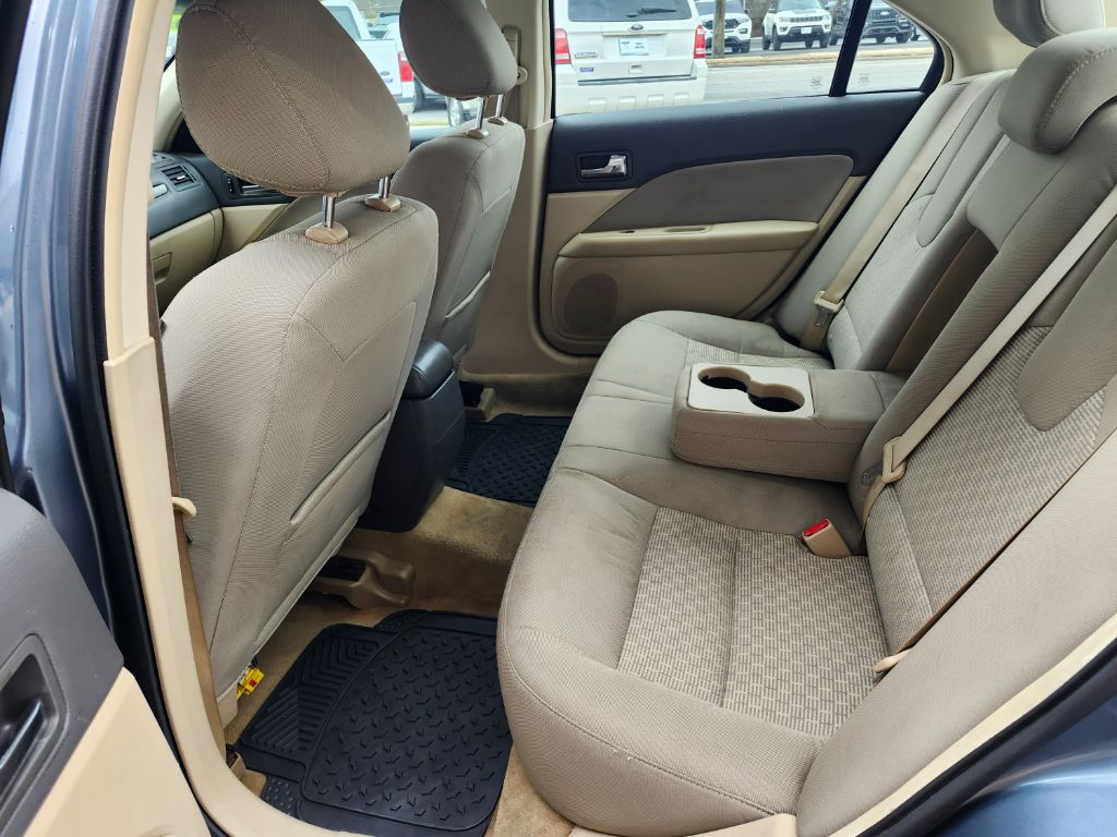 2011 Ford Fusion SE photo