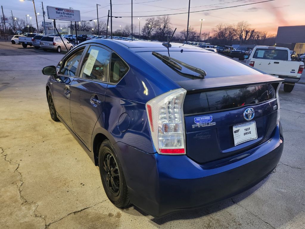 2010 Toyota Prius II photo