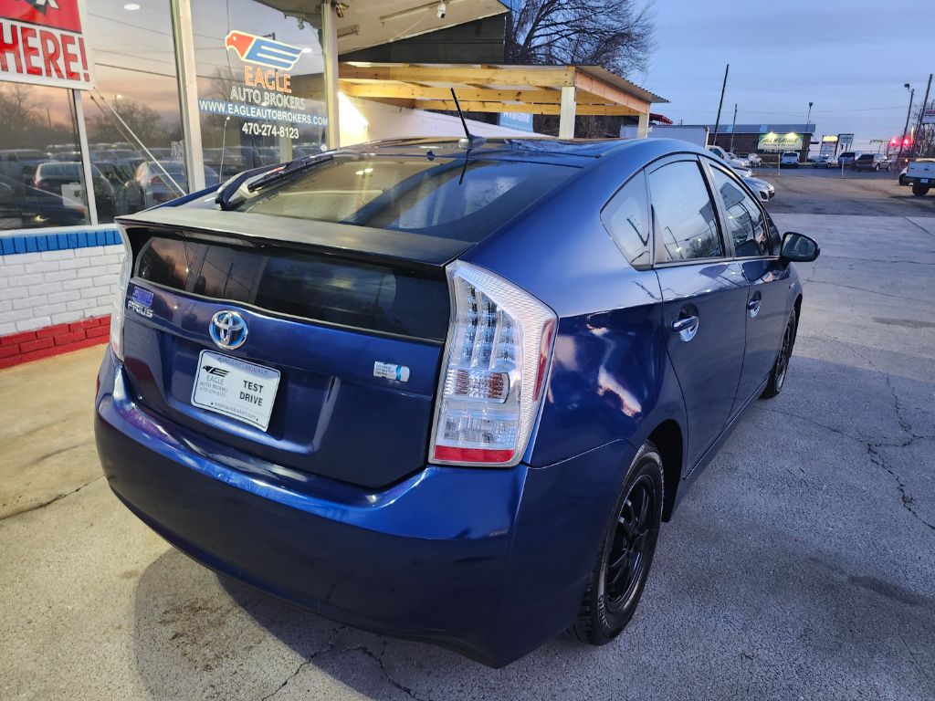 2010 Toyota Prius II photo