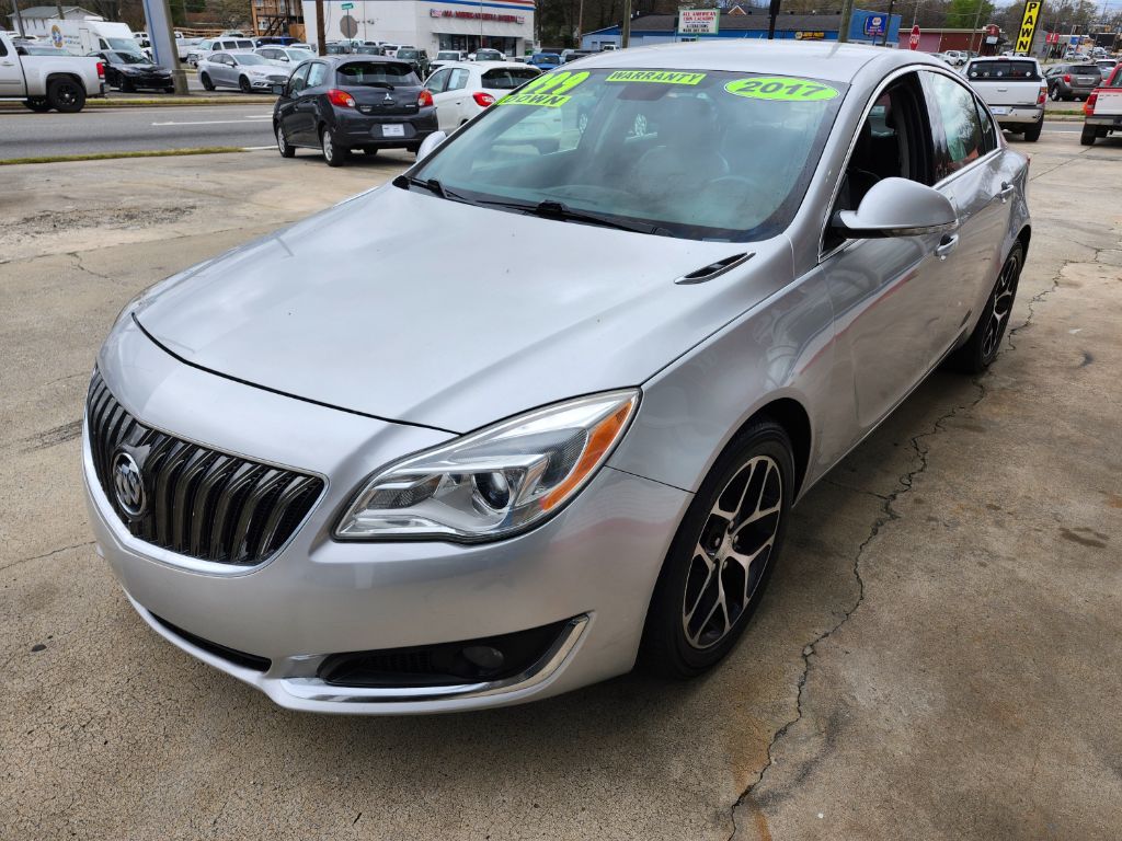 2017 Buick Regal Sport Touring photo