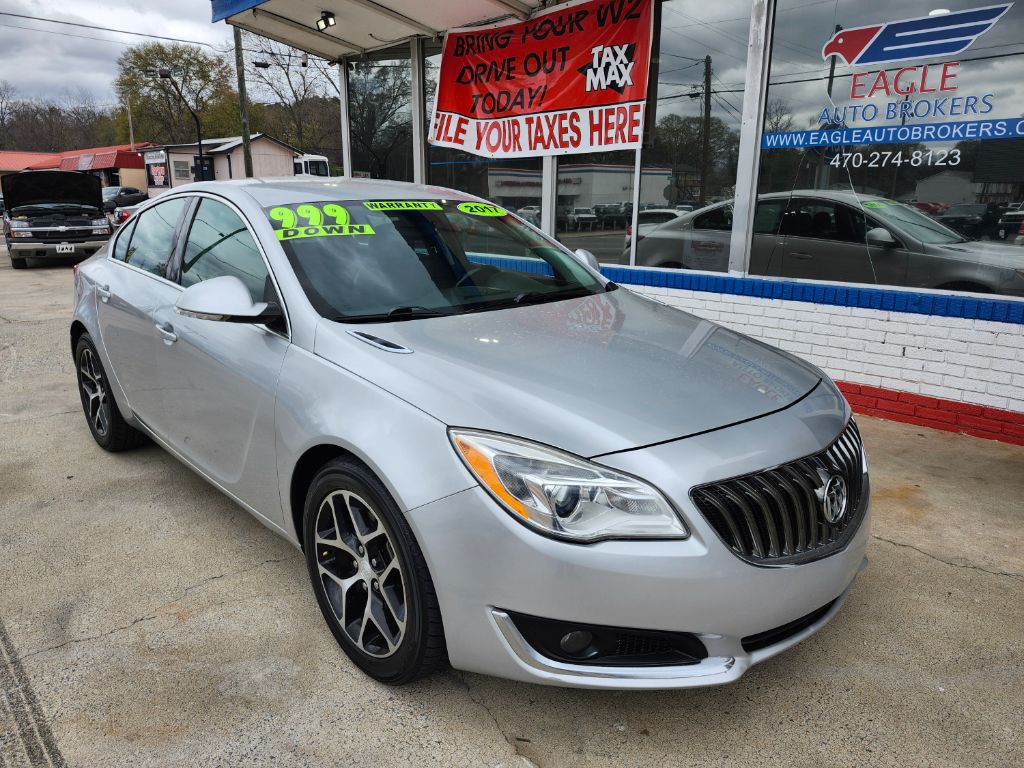 2017 Buick Regal Sport Touring photo