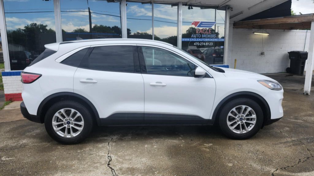 2021 Ford Escape - $13,500