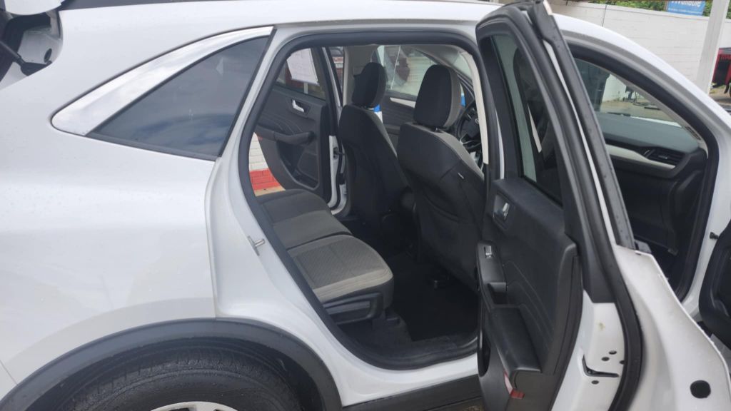 2021 Ford Escape - $13,500