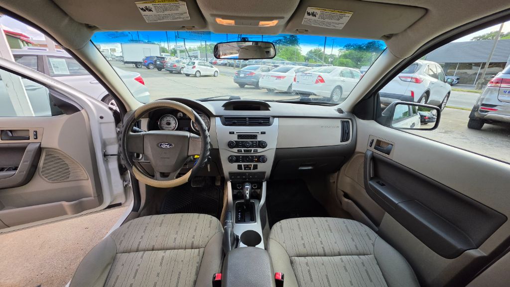 2011 Ford Focus - $6,900
