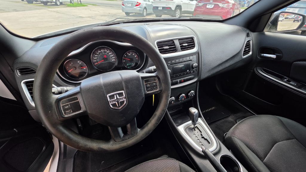 2014 Dodge Avenger - $7,900