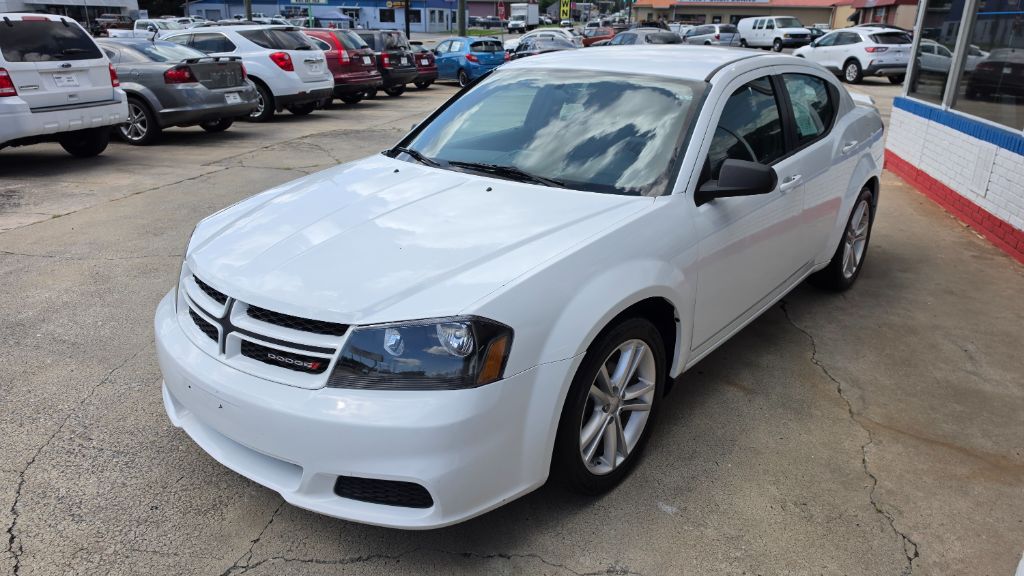 2014 Dodge Avenger - $7,900