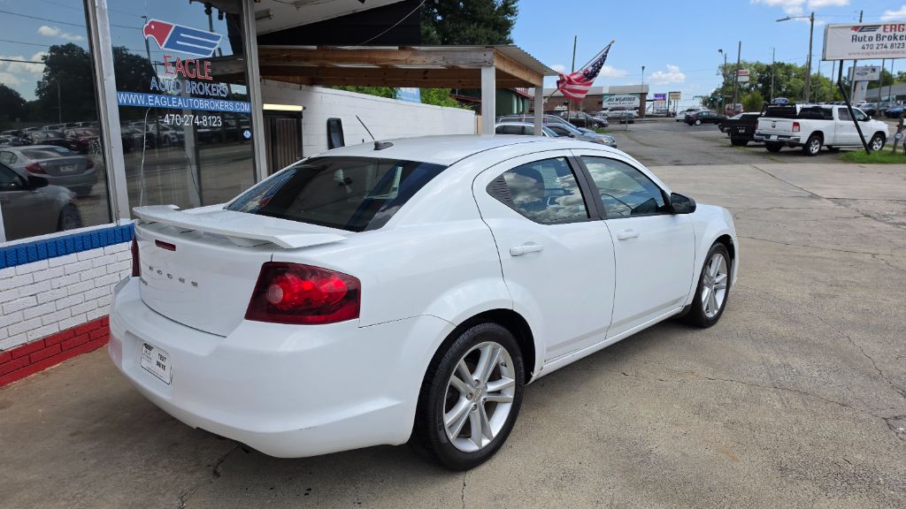 2014 Dodge Avenger - $7,900