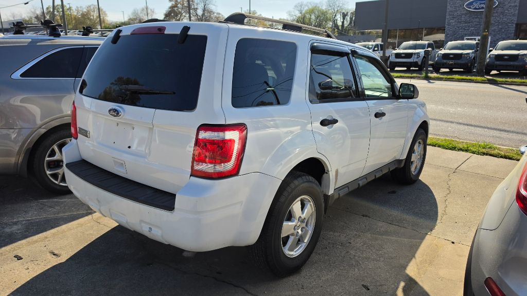 2011 Ford Escape - $7,500