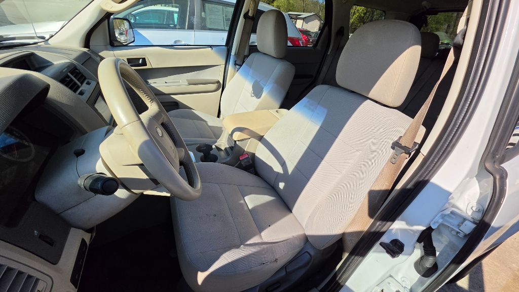 2011 Ford Escape - $7,500