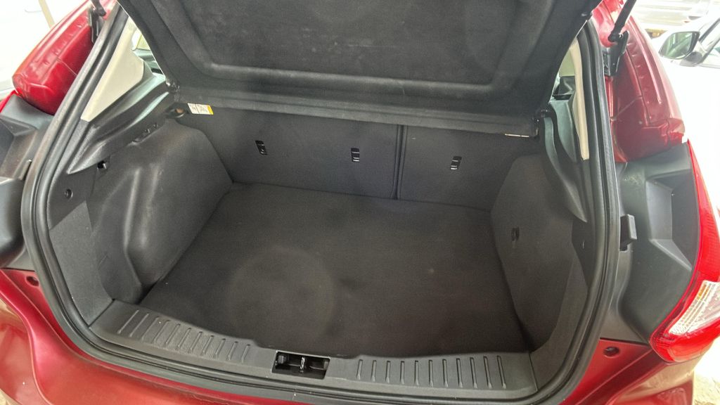 2014 Ford Focus - $7,900
