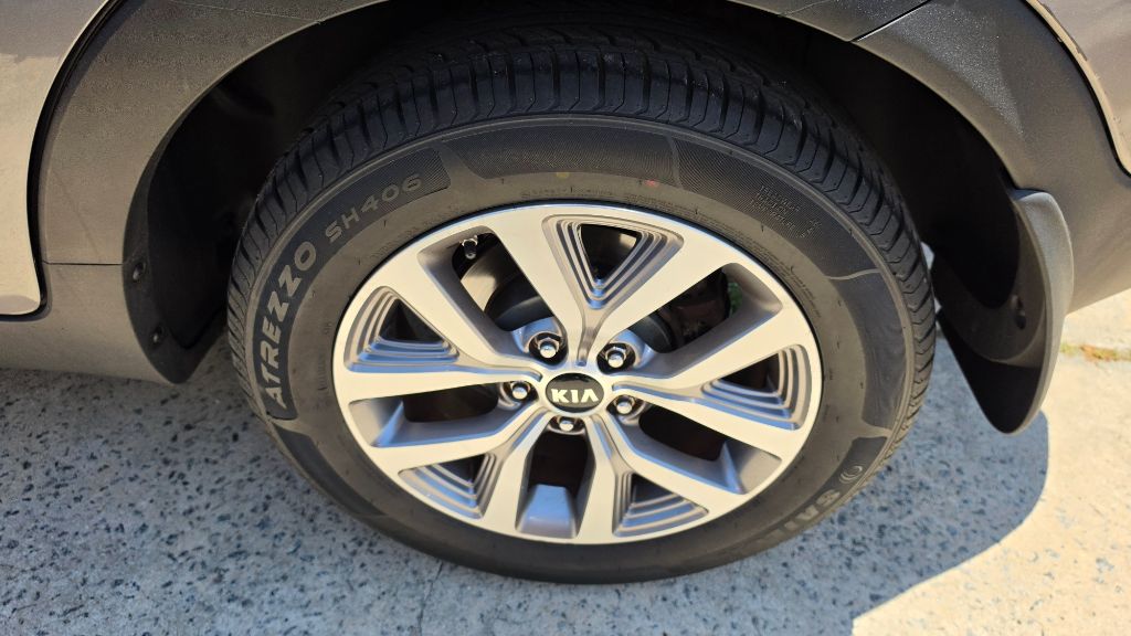 2016 Kia Sportage - $8,500