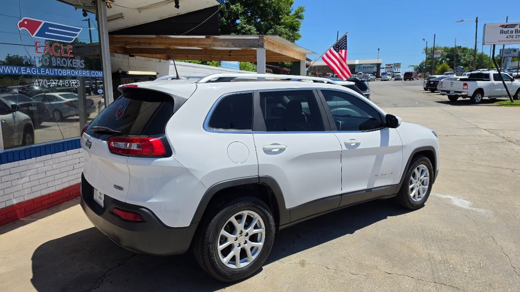 2018 Jeep Cherokee - $9,500
