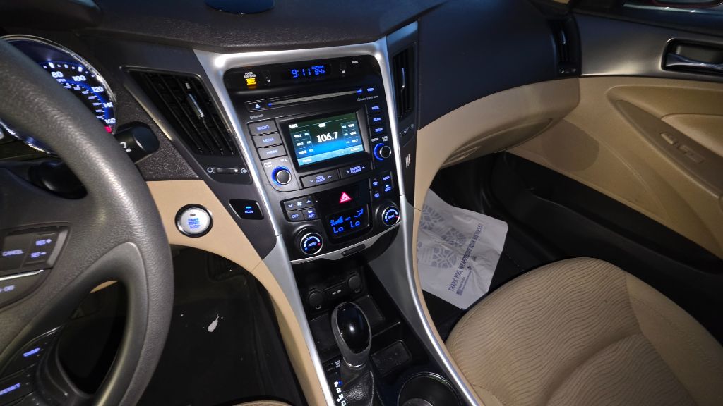 2014 Hyundai Sonata - $9,900
