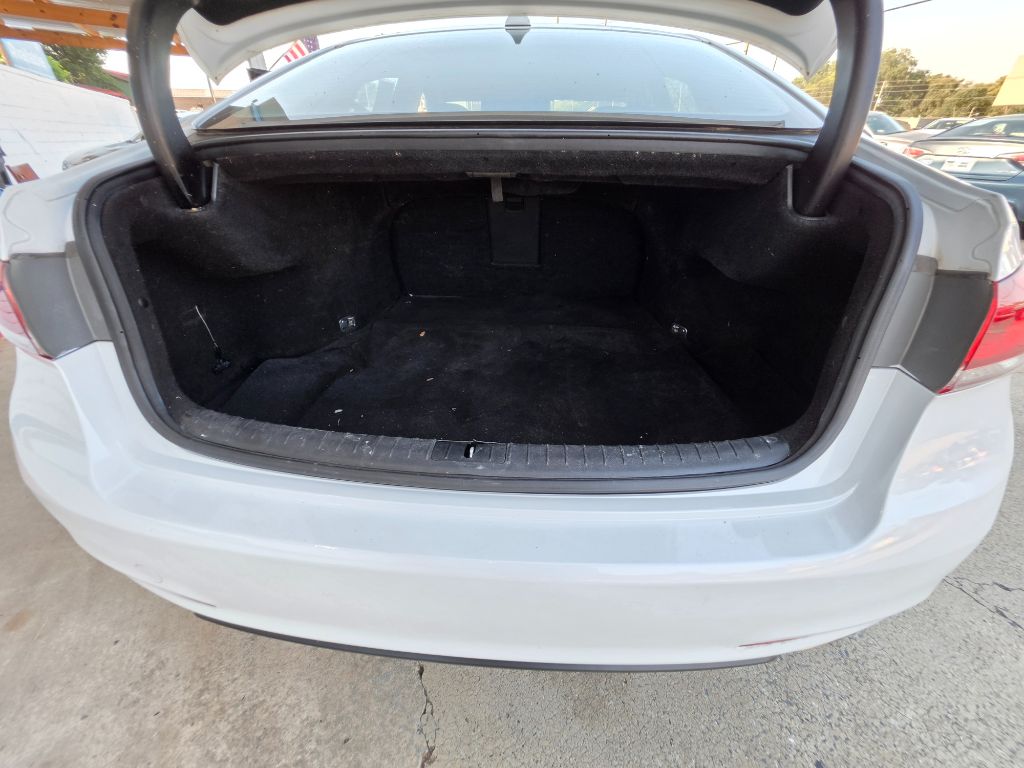 2016 Hyundai Genesis - $12,900
