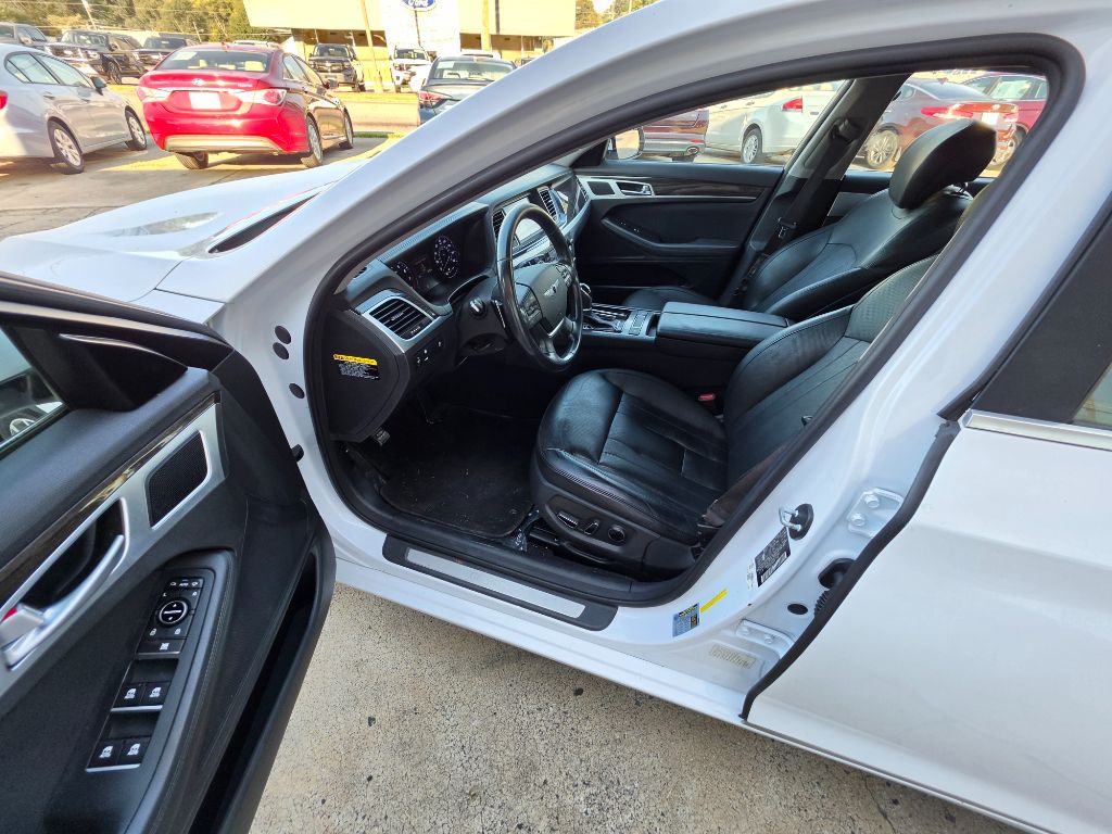 2016 Hyundai Genesis - $12,900