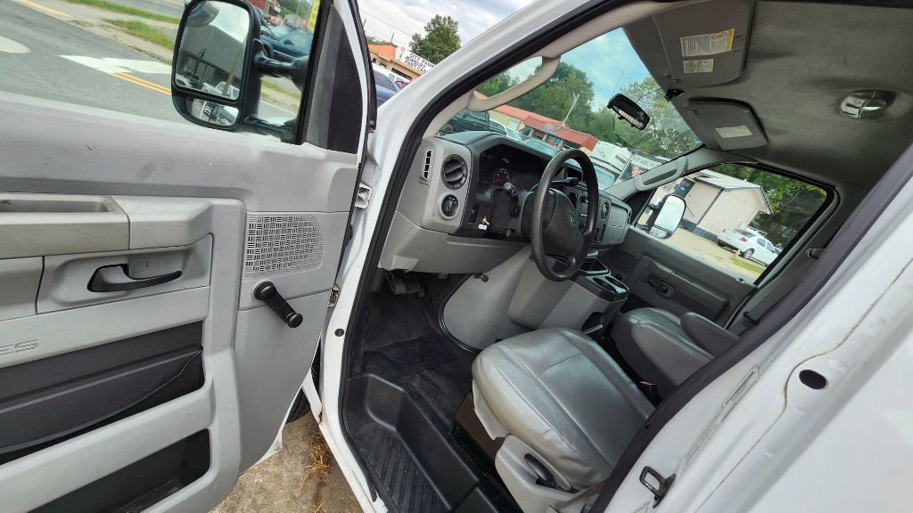2013 Ford E-150 - $12,500