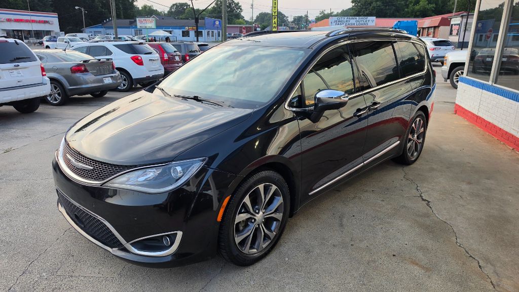 2018 Chrysler Pacifica - $11,900
