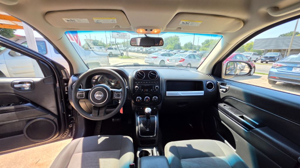 2016 Jeep Compass - $7,900