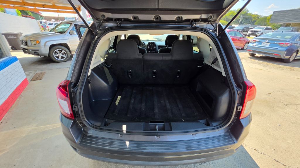 2016 Jeep Compass - $7,900