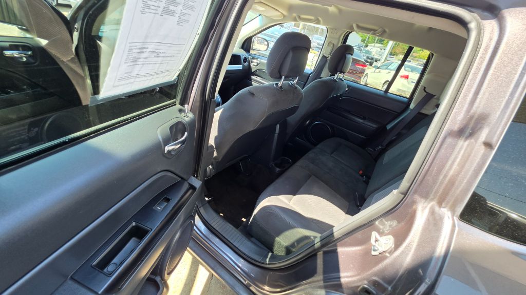 2016 Jeep Compass - $7,900
