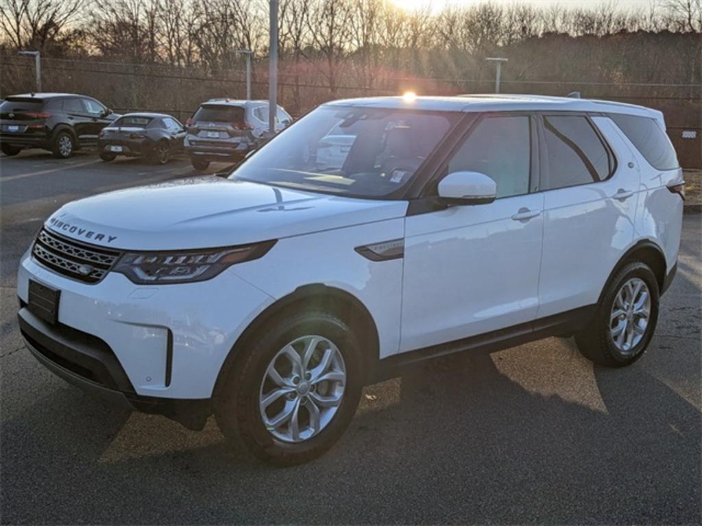 2020 Land Rover Discovery SE photo