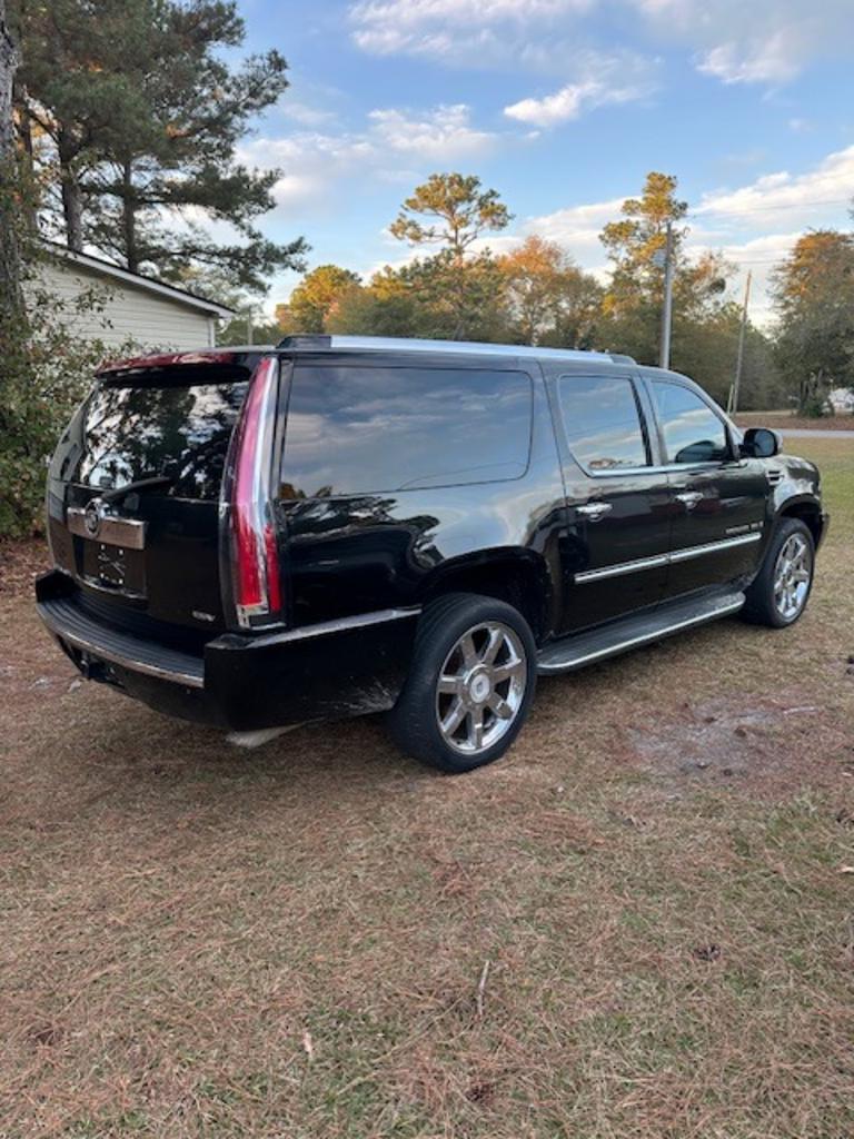 2007 Cadillac Escalade ESV photo
