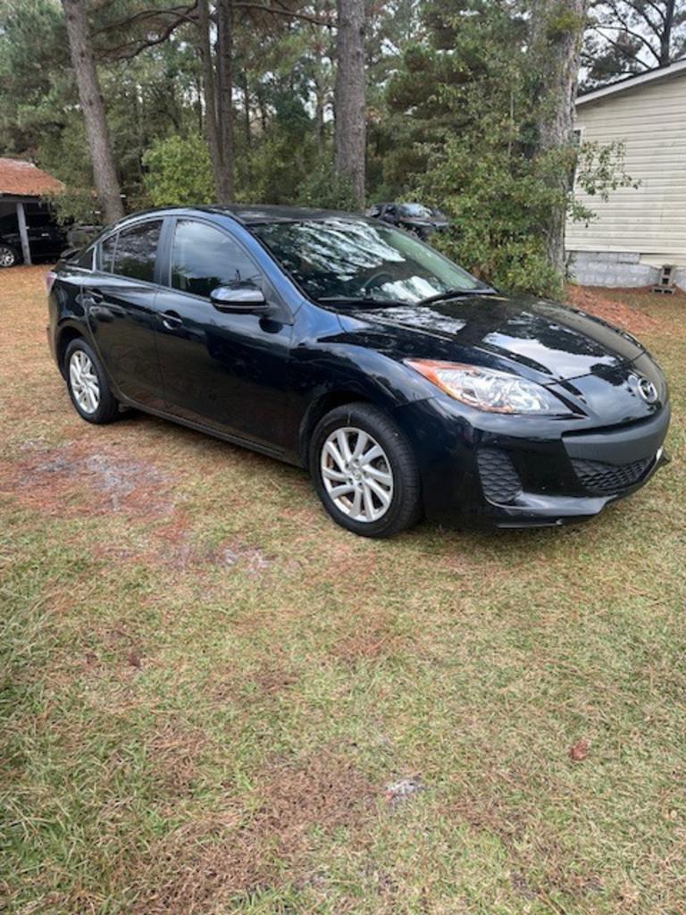2012 Mazda Mazda3 i Touring photo