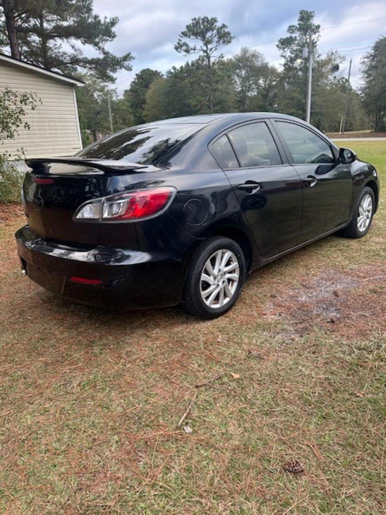 2012 Mazda Mazda3 i Touring photo