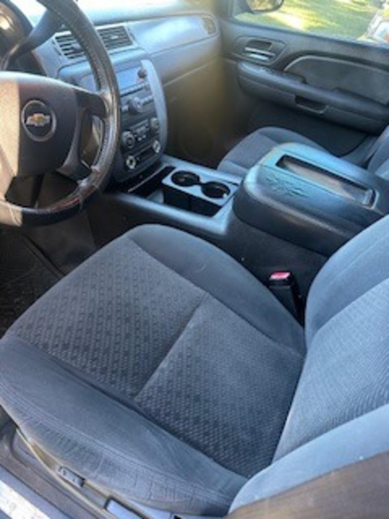 2007 Chevrolet Tahoe - $8,500