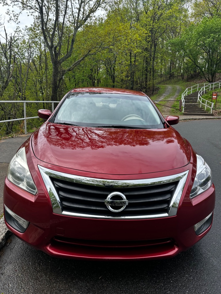 2014 Nissan Altima 2.5 photo