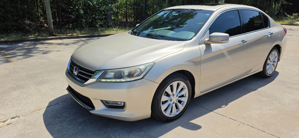 2013 Honda Accord - $10,995