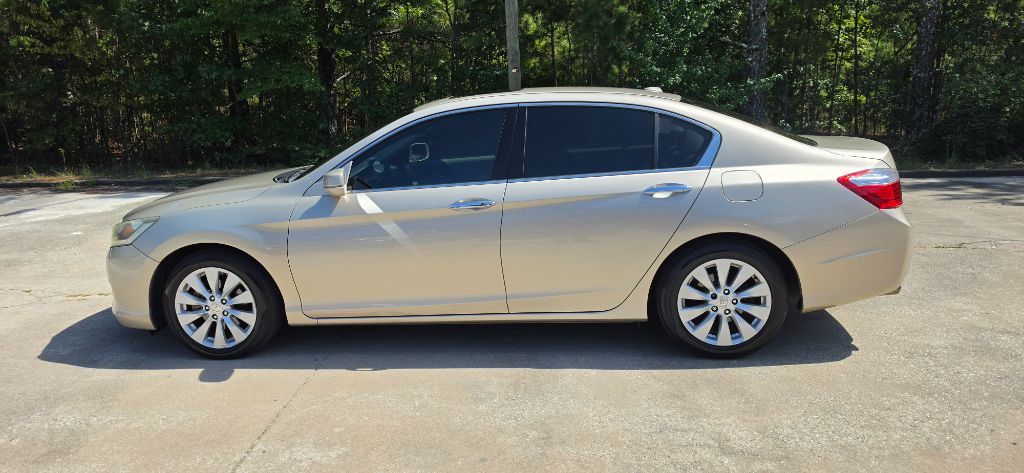 2013 Honda Accord - $10,995