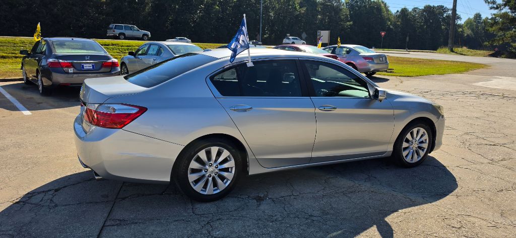 2013 Honda Accord - $10,995