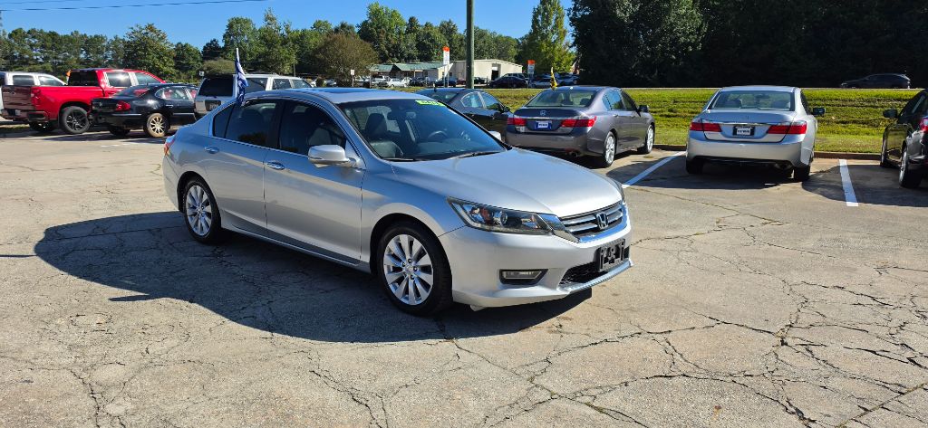 2013 Honda Accord - $10,995