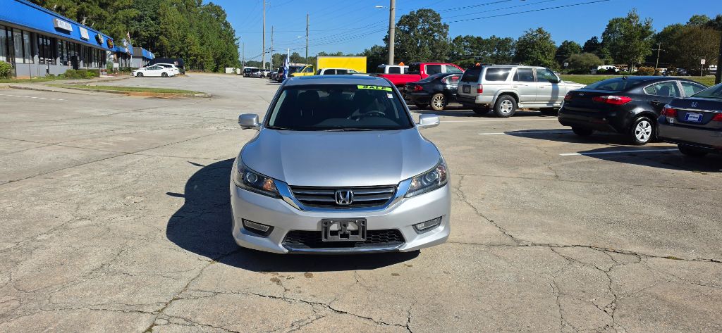 2013 Honda Accord - $10,995