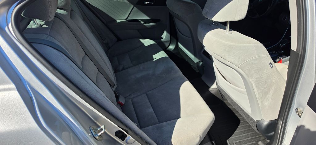 2013 Honda Accord - $9,995