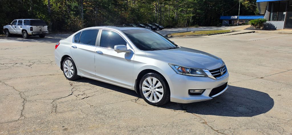 2013 Honda Accord - $9,995