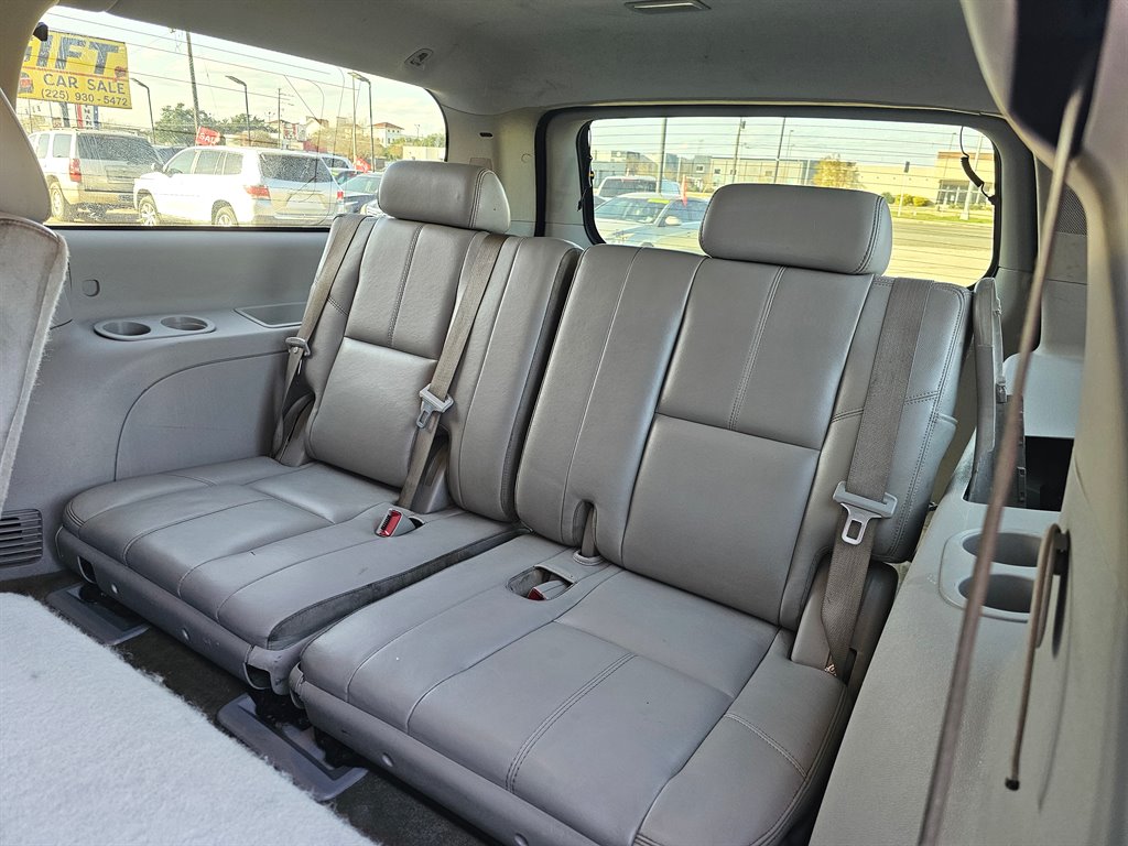 2008 Chevrolet Suburban - $7,599
