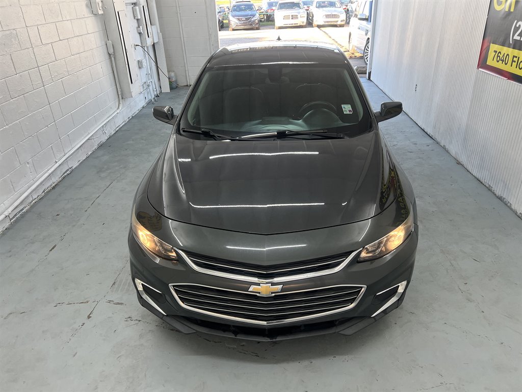 2016 Chevrolet Malibu - $8,999