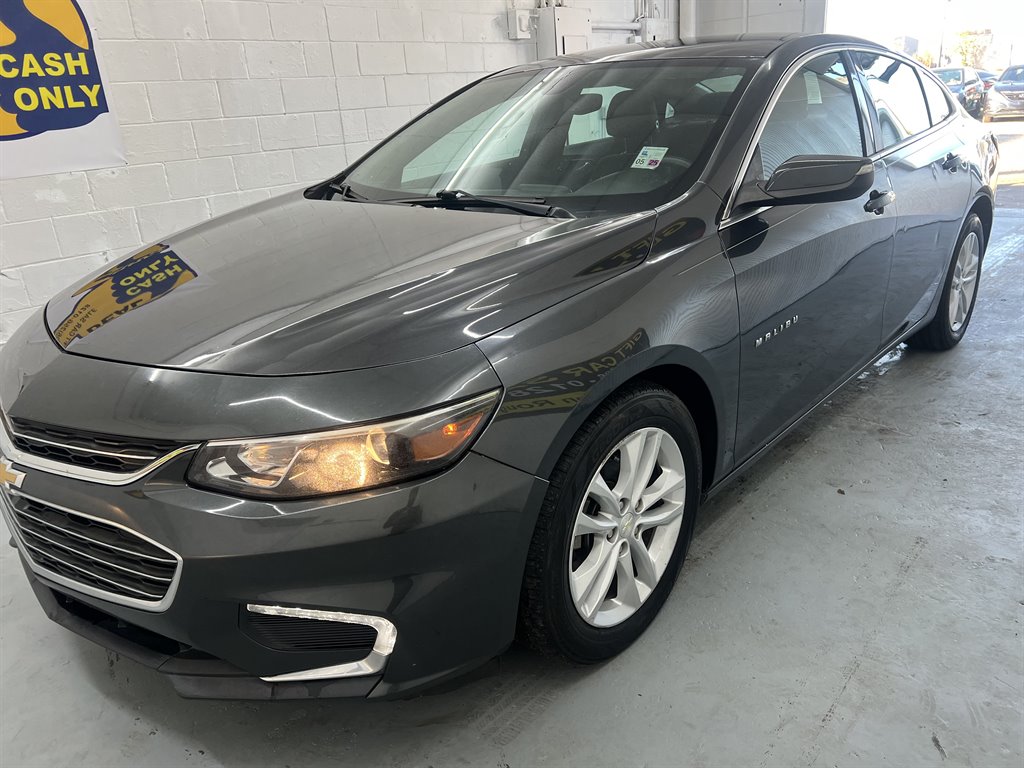 2016 Chevrolet Malibu - $8,999
