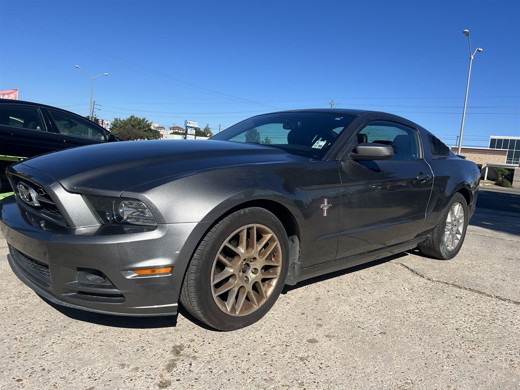 2014 Ford Mustang - $14,950
